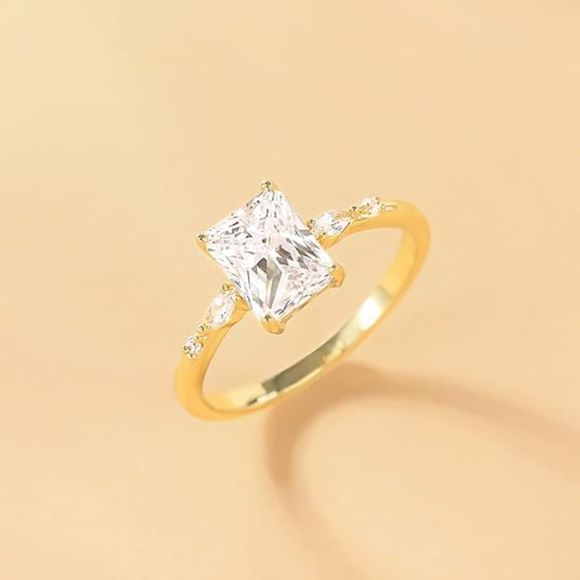 Radiant Elegance: 3CT Cubic Zirconia Wedding Band for Timeless Glamour Size 4-10 - Picture 2 of 3